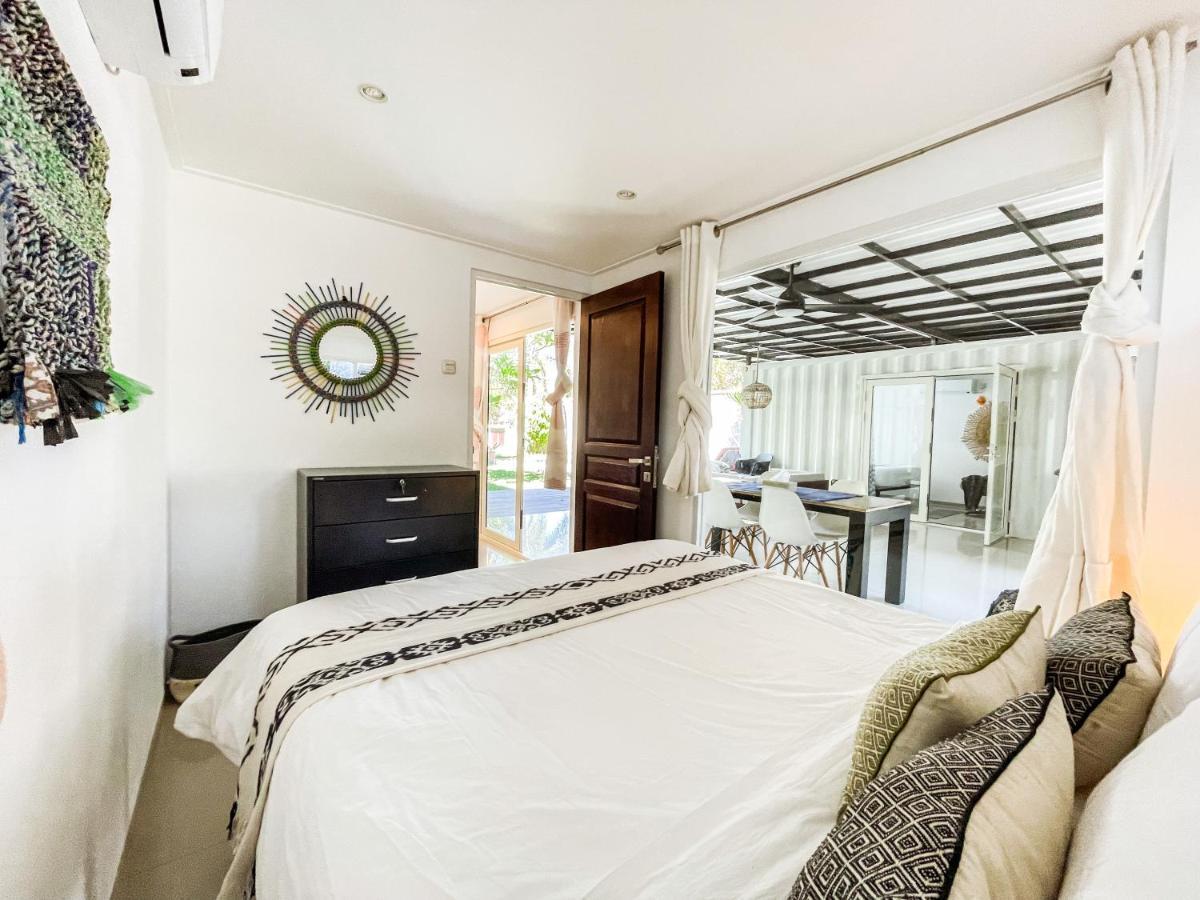 Villa Kotak Surfers Escape Reopening Rates Apply Now Селонґ-Беланак Екстер'єр фото